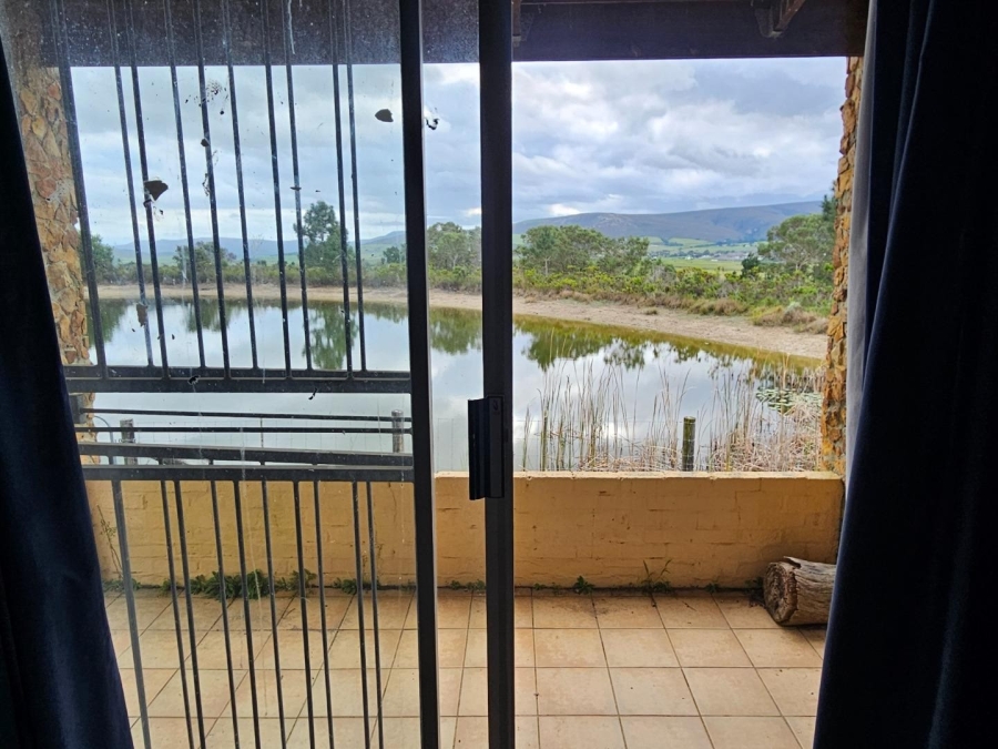 2 Bedroom Property for Sale in Baardskeerdersbos Western Cape